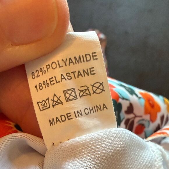 Floral Smocked and High waisted Bikini Set Maternity friendly size small - Picture 12 of 12